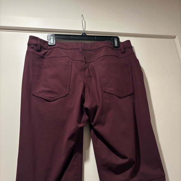 Lululemon ABC Slim Fit Men's Burgundy maroon Pants size 32 x 31 chino warpstreme - Picture 6 of 12
